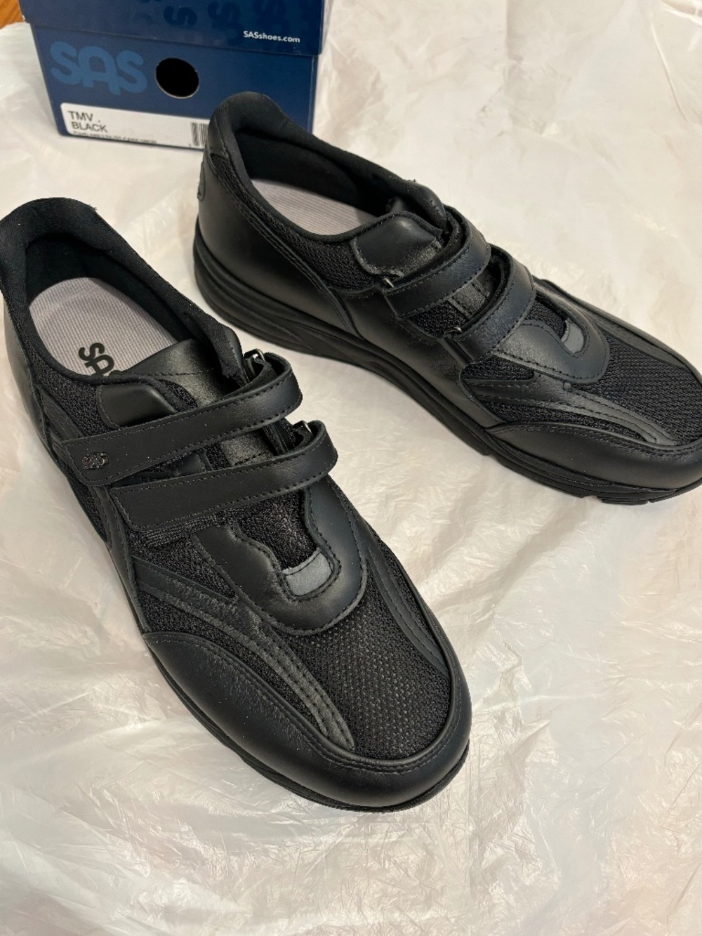 NWT SAS TMV Active Walking Shoe